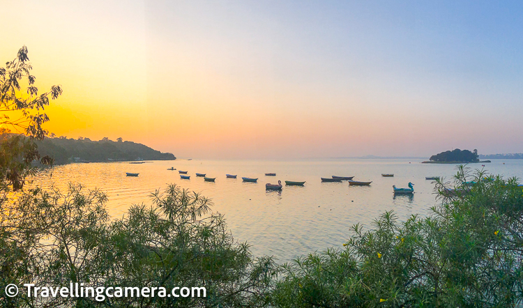 14. Upper Lake (Bhojtal), Bhopal (Madhya Pradesh)  Upper Lake, also known as Bhojtal, is one of the largest man-made lakes in India and a prominent landmark of Bhopal. Surrounded by verdant hills and dotted with picturesque islands, the lake offers panoramic views of the city skyline. Visitors can enjoy boat rides, explore the nearby Van Vihar National Park, and witness the mesmerizing musical fountain show at the lakefront, adding to the charm of this urban oasis.