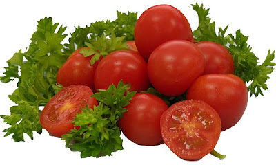 cách trị tàn nhang hiệu quả với cà chua