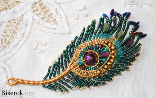 Amazing Wire Wrapped Peacock Feather Brooch Tutorial / The Beading Gem
