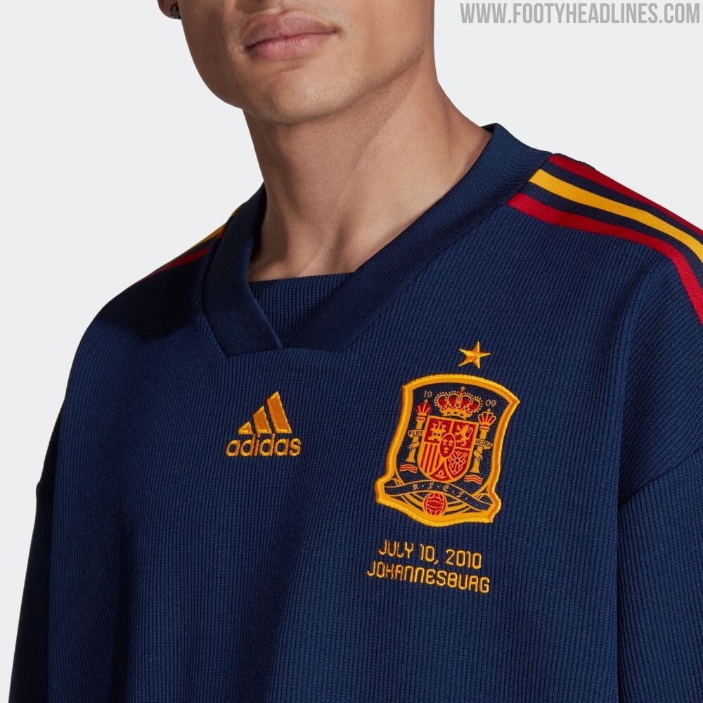 2010 spain kit