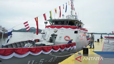 TNI AL luncurkan dua kapal patroli buatan dalam negeri