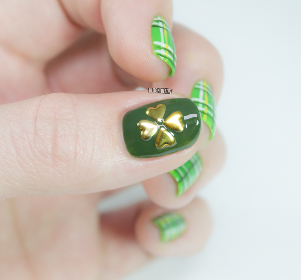 Simple St. Patrick's Day Nail Art - volleysparkle