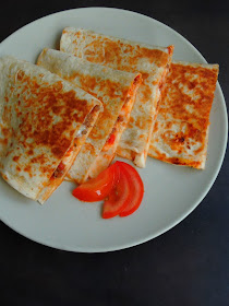 Pizza quesadillas