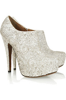 Shoe of The Day - STYLISH AND SHOWSTOPPING