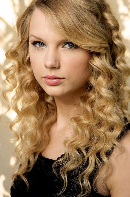 Latest Celebrity Haircut - Taylor Swift Hairstyles