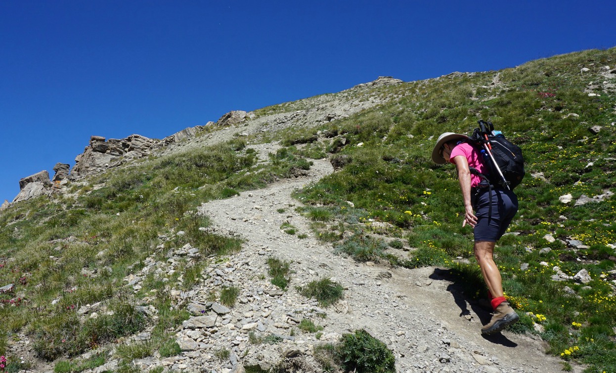 Approaching Château Renard summit