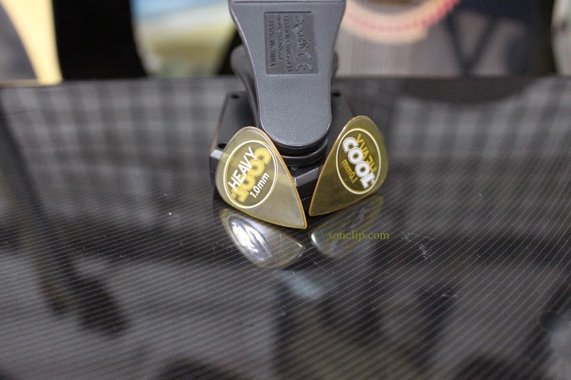 Miếng Gảy - Cool Beta Carbon Picks (1.0 Mm)