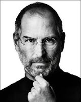 10 Pendiri Perusahaan Laptop di Dunia: Steve Jobs pendiri APPLE