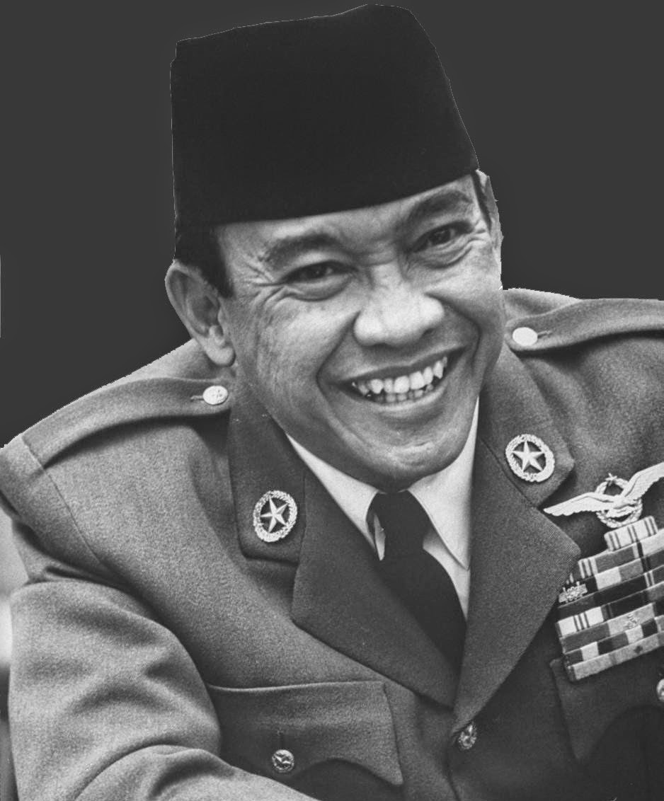 http://english-style-bedsheet.blogspot.com/2014/03/biografi-presiden-soekarno-lengkap.html