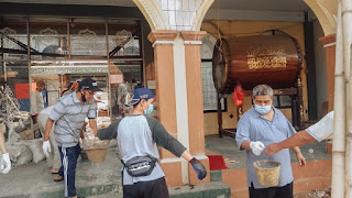 Antusias Warga Ikuti Kerja Bakti di Masjid Al-Muhajirin Kavling Pemda - Kaum Rebahan ID