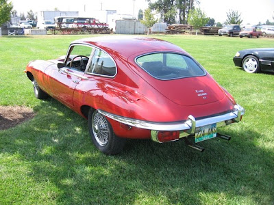 AutoTour  1969 1970 Jaguar E Type  XKE  4 2 2 2 Coupe