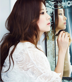 SNSD Seohyun CeCi Magazine Photos 4