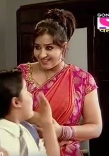 Shilpa Shinde as Koyal in Chidiya Ghar