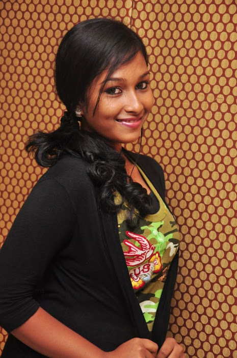 swathi narthagi unseen pics