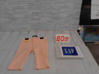 中古品　子供服　８０㎝　GAP　ピンク　ロングパンツ　３９８円