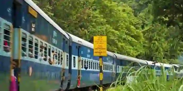 Railway | ട്രെയിൻ യാത്രയ്ക്കിടയിൽ ആരോഗ്യ നില മോശമായോ? പരിഭ്രാന്തരാകേണ്ട, അടിയന്തര സഹായം ലഭിക്കും; ഇക്കാര്യങ്ങൾ ചെയ്യുക