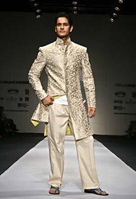 Rajvi Mohan Delhi Fashion Week