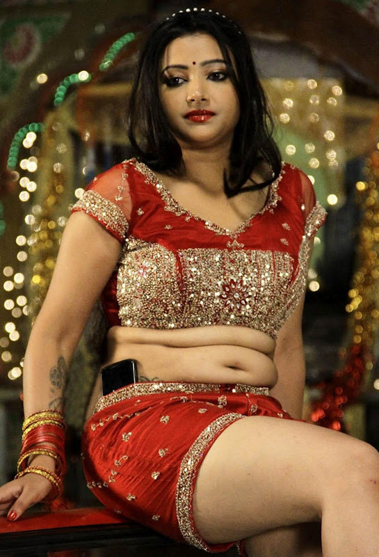 Swetha Basu Prasad Hot Stills hot images