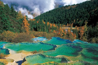 limestone basins at Huanglong China