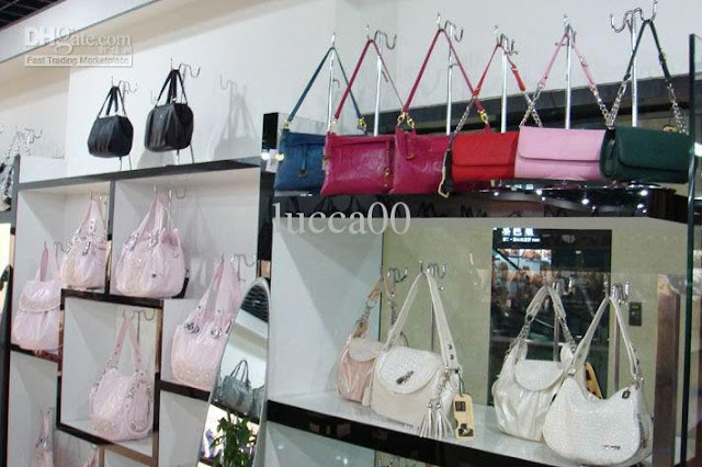 Bag Display Rack4