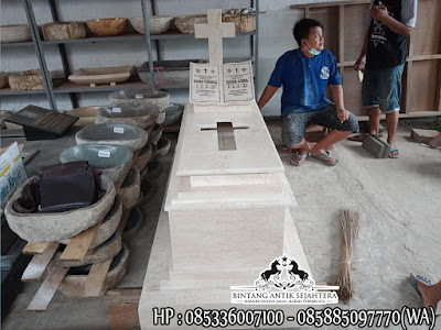 Makam Perjamuan Marmer, Makam Kristen Modern, Makam Kristen Batu Marmer