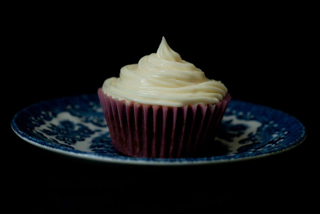 red, velvet, cupcakes, recipe, food, blog, blogger, baking, frosting, cream, cheese