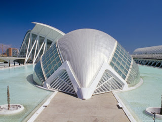 Hemisferico de la Ciudad de las Artes y las Ciencias en Valencia (España) - S. Calatrava