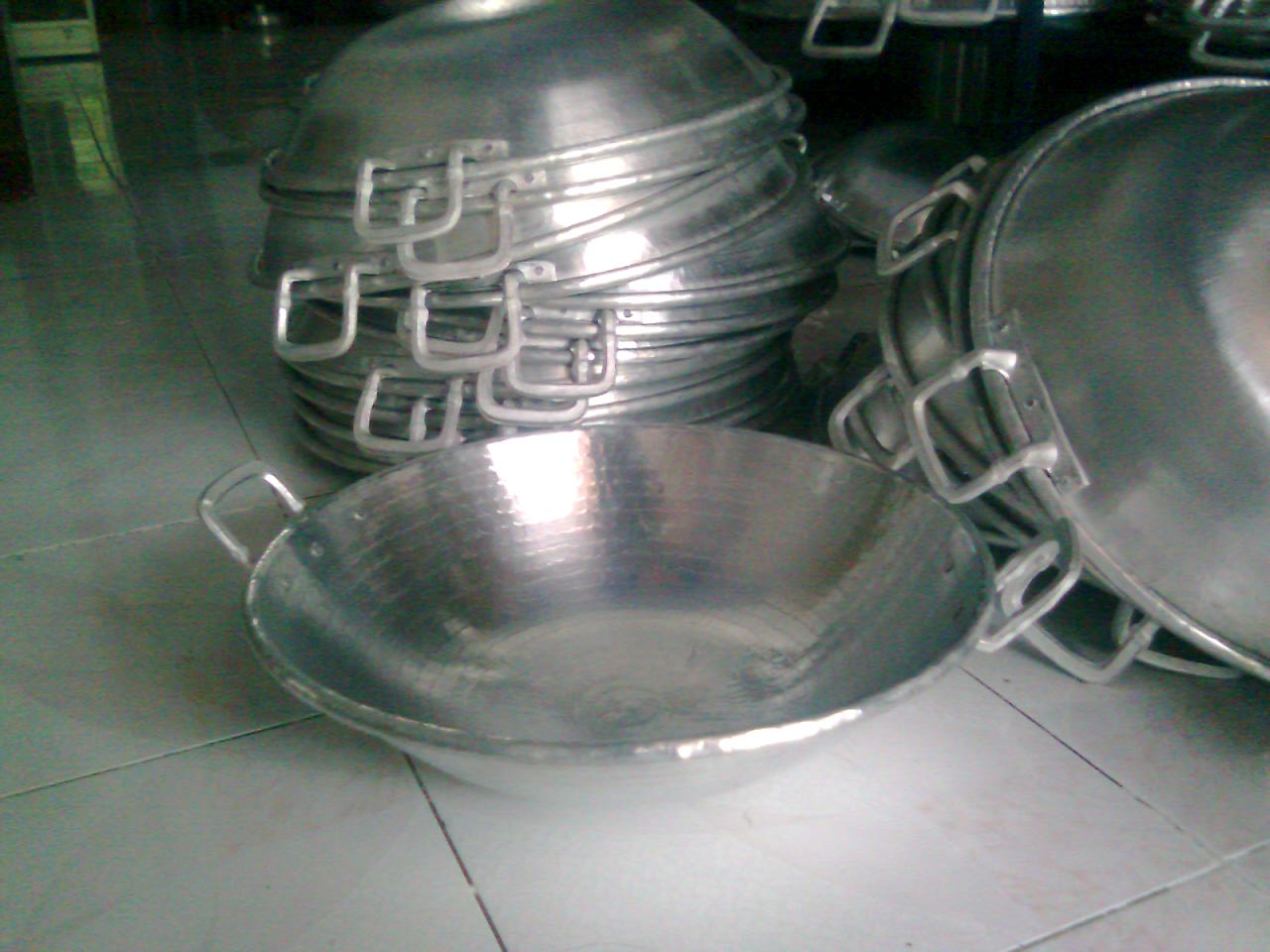  Kerajinan  Aluminium  WAJAN