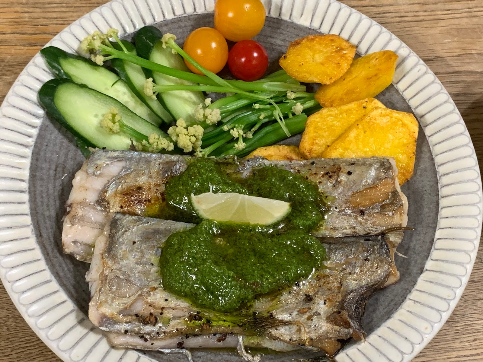 Het Dagelijkse Keukenleven みなか食堂 のお品書き 太刀魚のムニエル