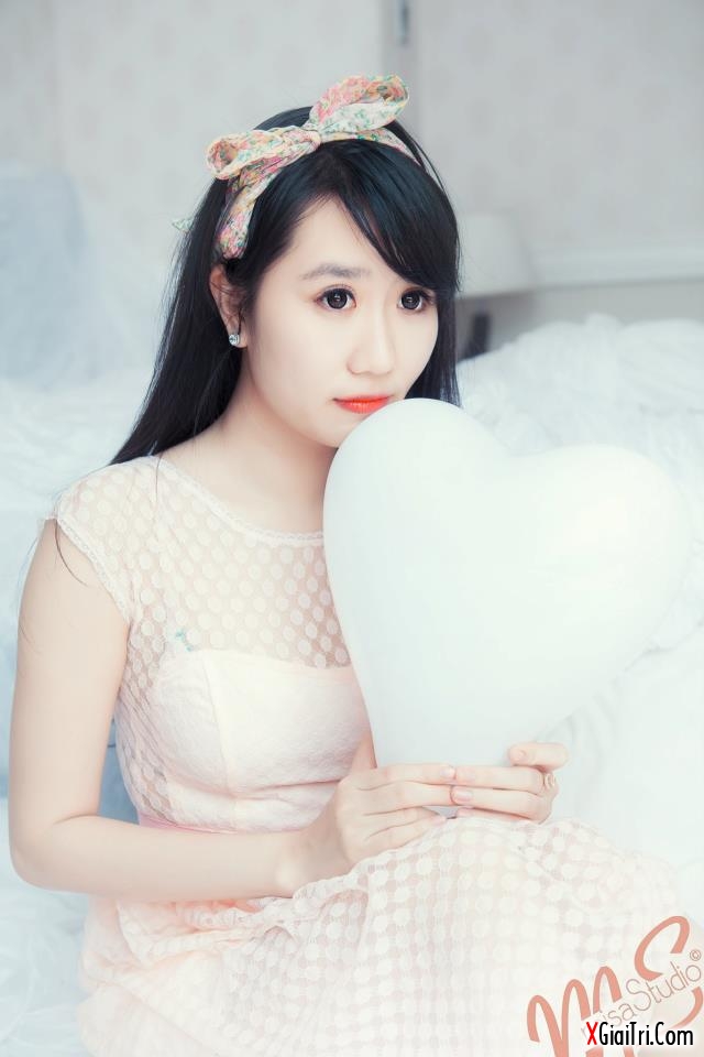 Nu Phạm ngây thơ trong sáng
