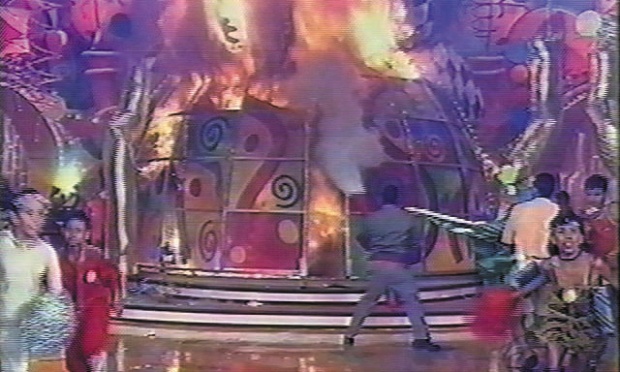 Resultado de imagem para INCENDIO XUXA PARK 2001