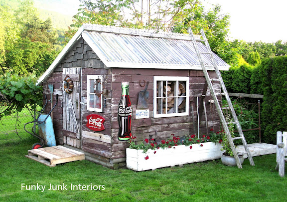 Wood Pallet Garden Shed