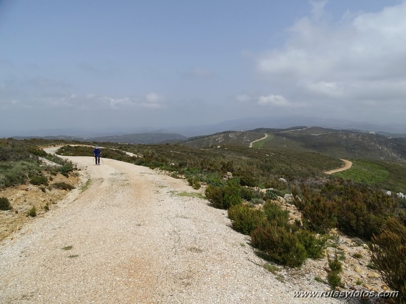 Peguera - Piedra del Padrón - Cortijo del Hato o San José de Casas Nuevas