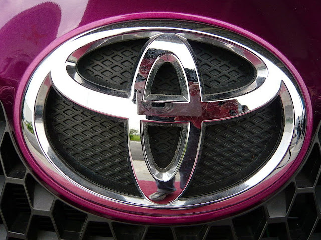 Visit to GAC Toyota Motor Company (GTMC) 廣州豐田汽車廠之旅 (Apr 2009) - Toyota Yaris RS  &  Volvo / Isuzu / FOTON Coach