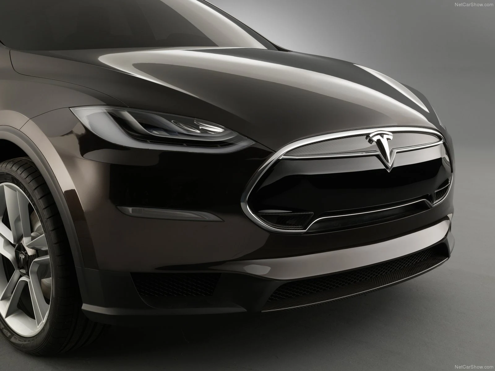 Hình ảnh xe điện Tesla Model X Prototype 2012 & nội ngoại thất