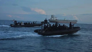 Mengapa Pembebasan Kapal MV. Sinar Kudus Dari Perompak Somalia Pada 2011 Menggunakan Uang Tebusan, Bukan Penyerbuan Senyap?