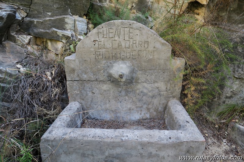 Frigiliana - Rio Higueron - Acequia de Lizar