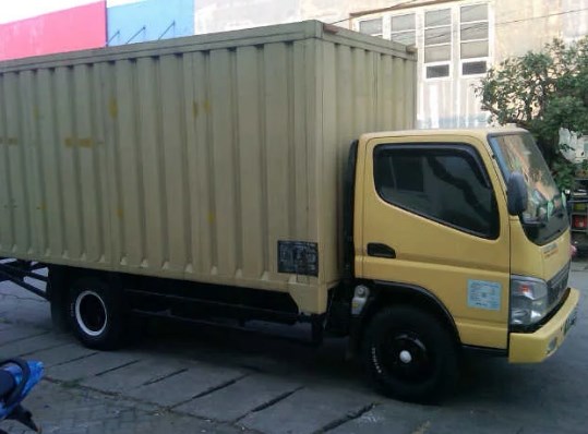 truk box canter  125ps 6 ban