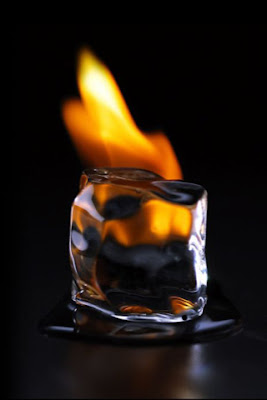 Burning Ice iPhone Wallpapers,3D iphone wallpapers