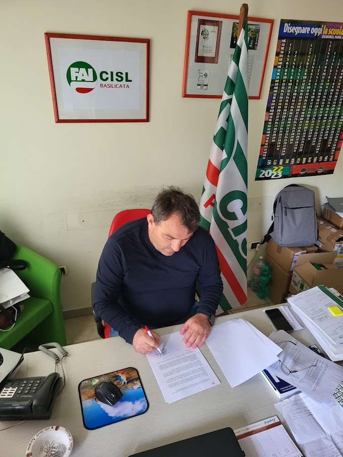 Lavoro, siglato accordo integrativo alla Jonica Juice di Policoro