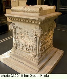 'Altar of Venus and Mars 1' photo (c) 2010, Ian Scott - license: http://creativecommons.org/licenses/by-sa/2.0/