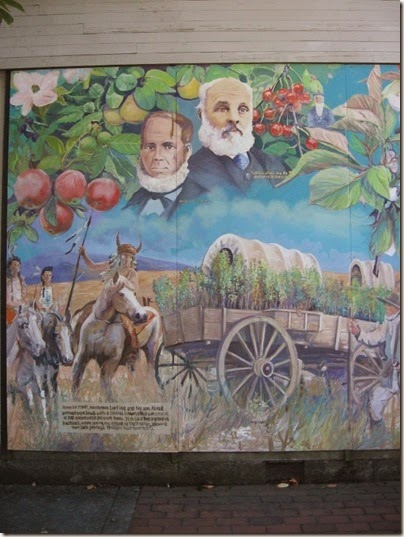 IMG_3779 Jackson Street Mural in Milwaukie, Oregon on September 27, 2008
