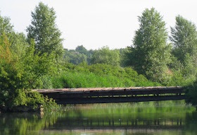 мостик через канал от Днепра