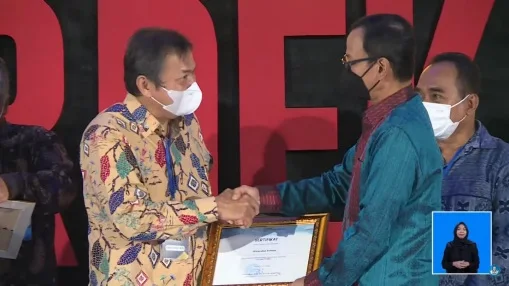 Menristek dan Menkeu Beri Pengahargaan dan Dana Abadi untuk UNAND
