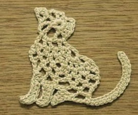 PATRON GRATIS APLIQUE GATO DE CROCHET 2735