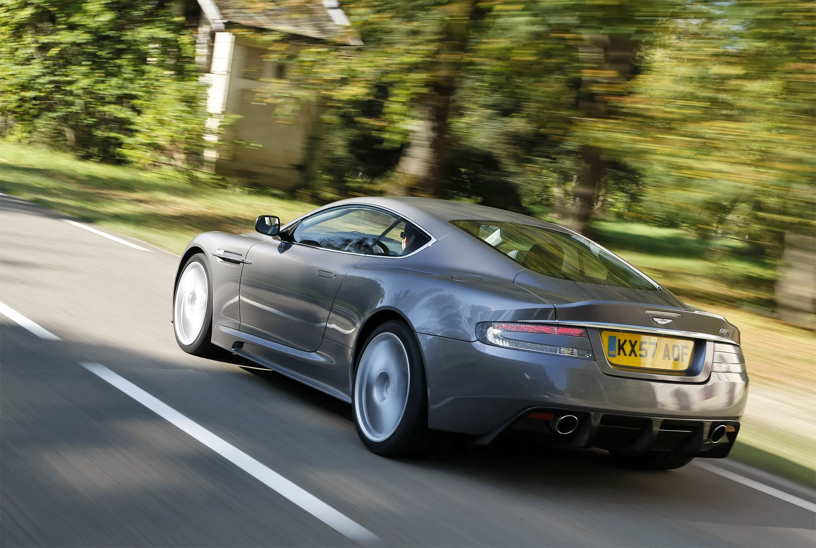 Aston Martin DBS Hd Wallpapers 2010