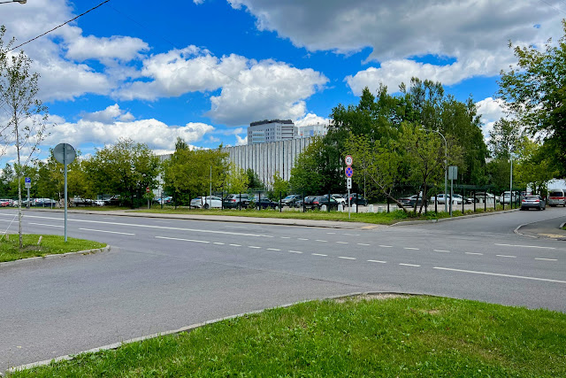 Кировоградская улица, Национальный институт авиационных технологий (НИАТ)