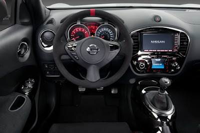 2012 Nissan Juke R Interior
