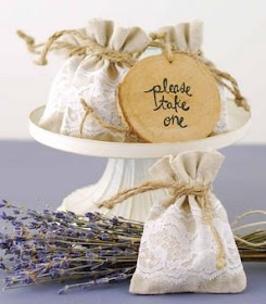 Incorporating burlap and lace into your wedding? You'll want favors to match. Check out these burlap and lace wedding favor ideas from A Bride On A Budget.