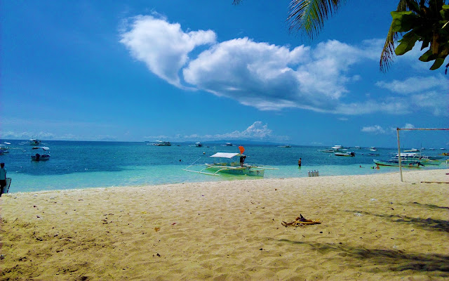 alona white beach philippines